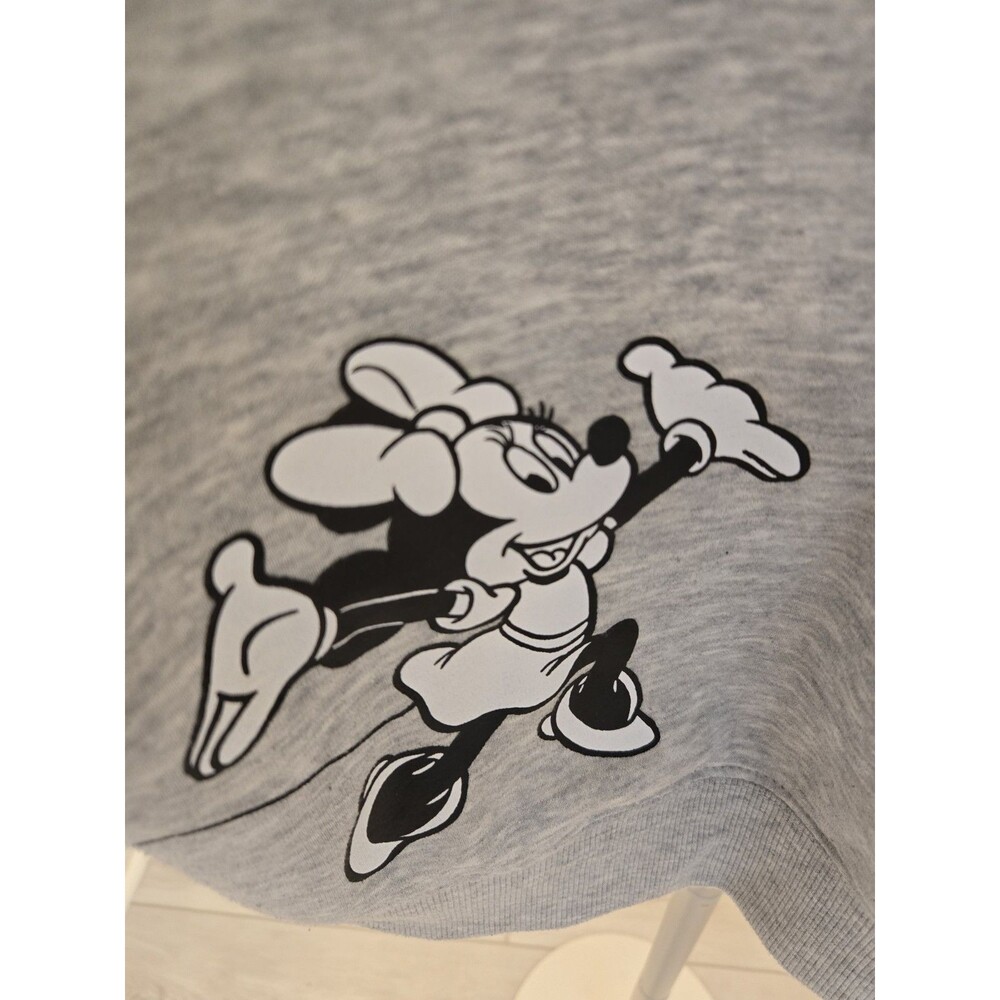 Disney Mickey & Friends Classic Black & White Graphic Crewneck M Sweatshirt - Picture 5 of 14